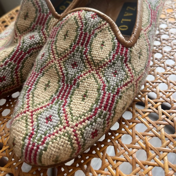 Vintage Zalo Needlepoint Geometrical Pattern Loafers Flats Size 6 Made In Spain - Picture 6 of 9